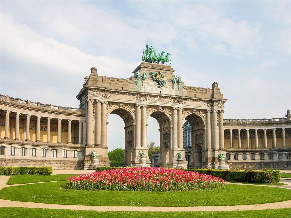 Jubelpark in Brüssel (Parc du Cinquantenaire)