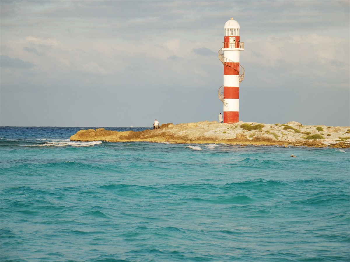Lighthouse in Cancun