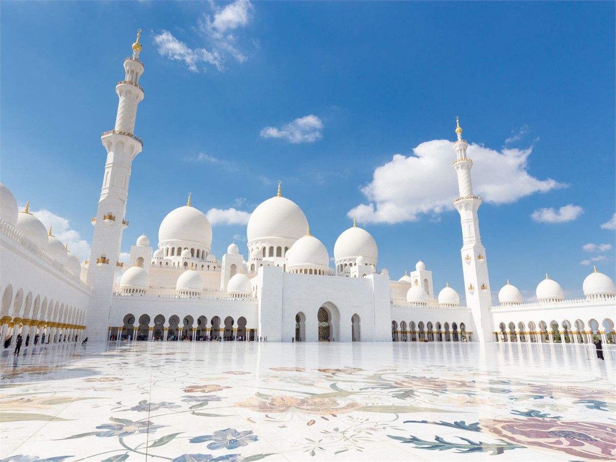 Grand Mosque in Dubai