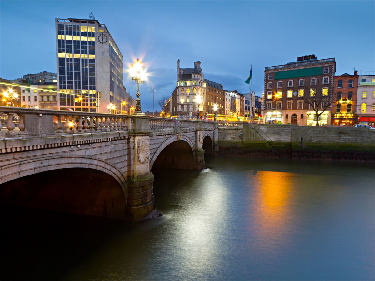 O Connell Bridge in Dublin