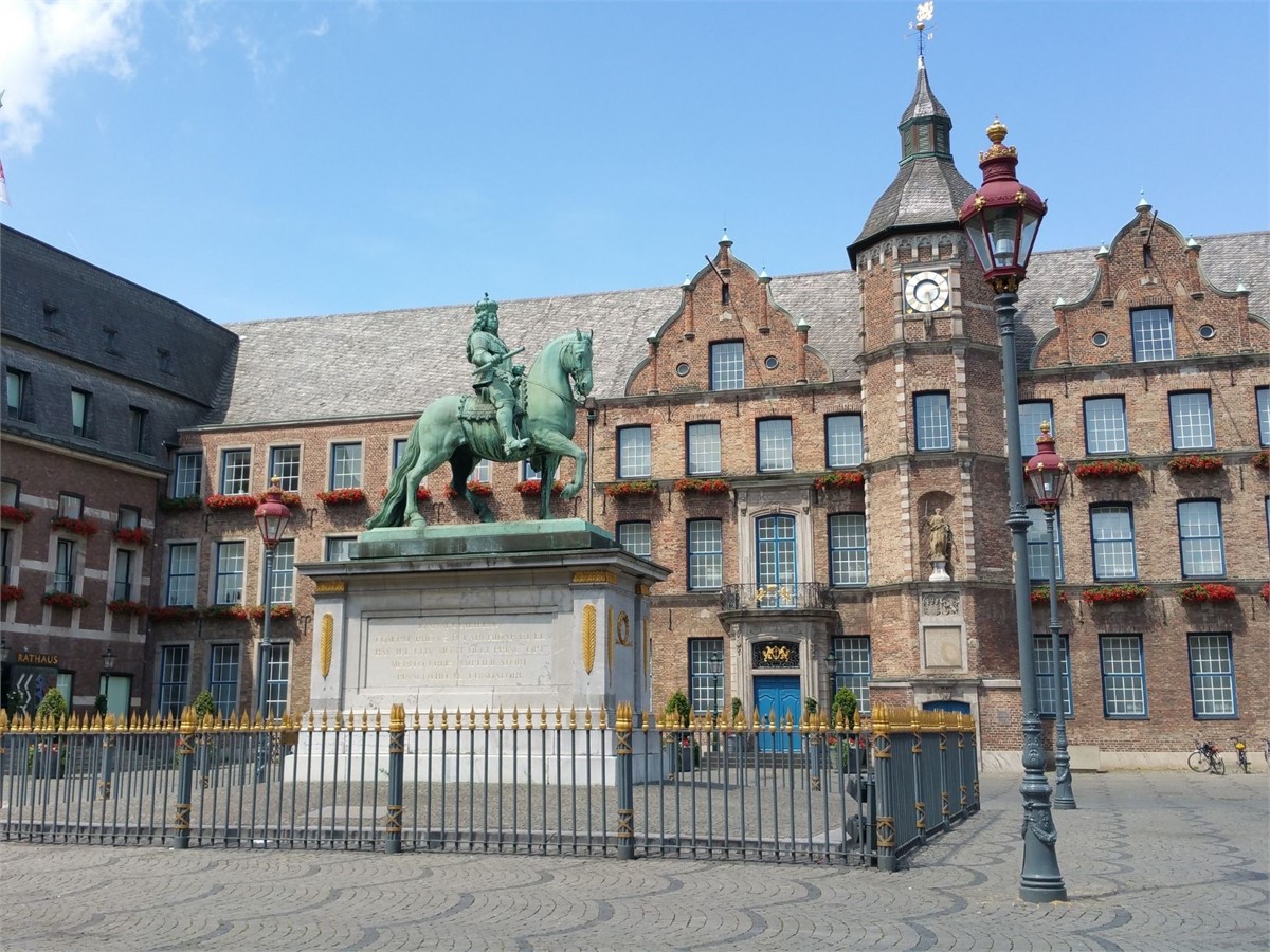 Reiterdenkmal in Düsseldorf