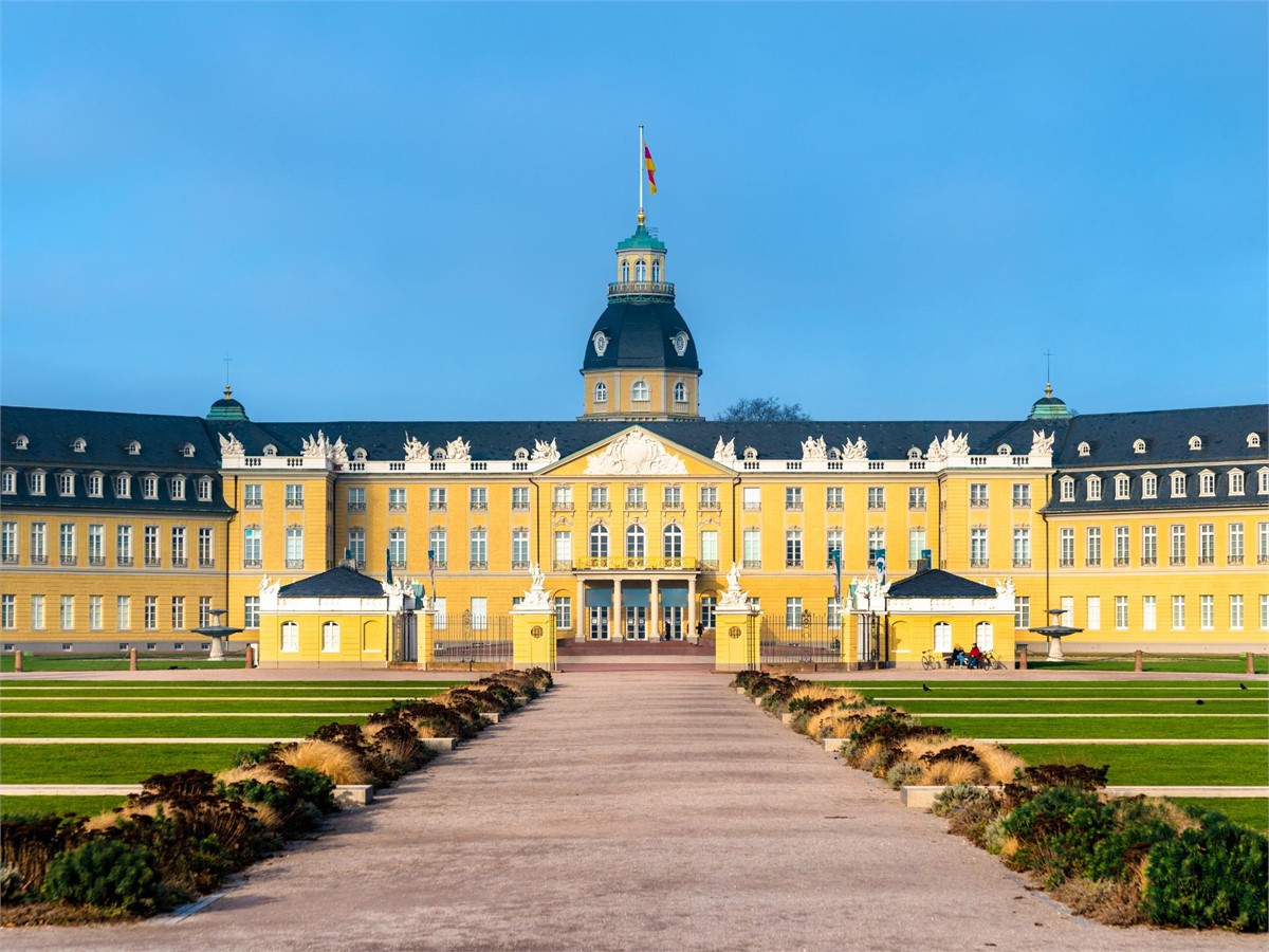  Karlsruhe Palace