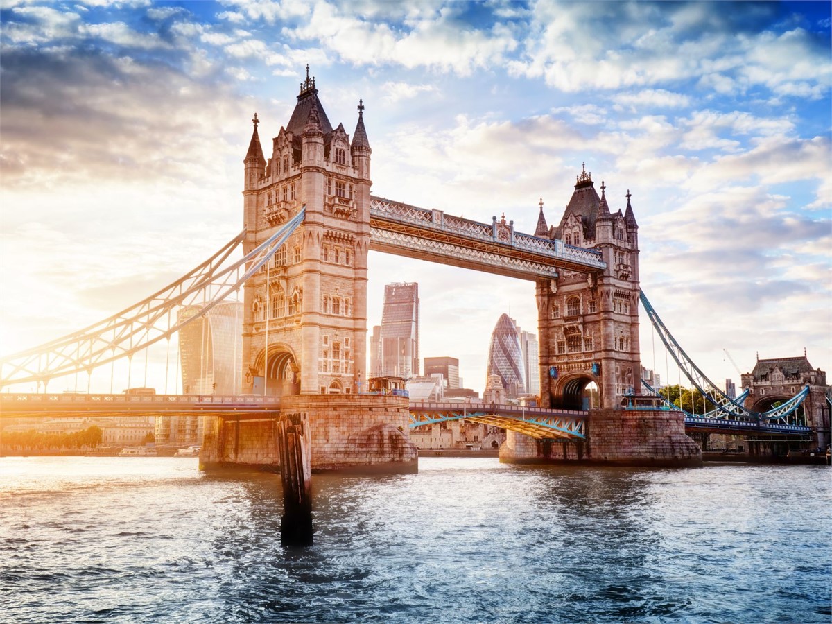 Tower Bridge in London