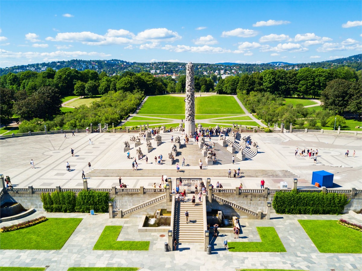 Vigeland sculpture park in Oslo