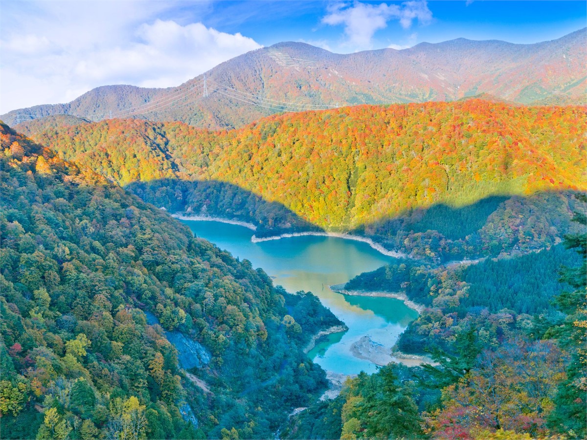 Yuzawa Tashiro Lake