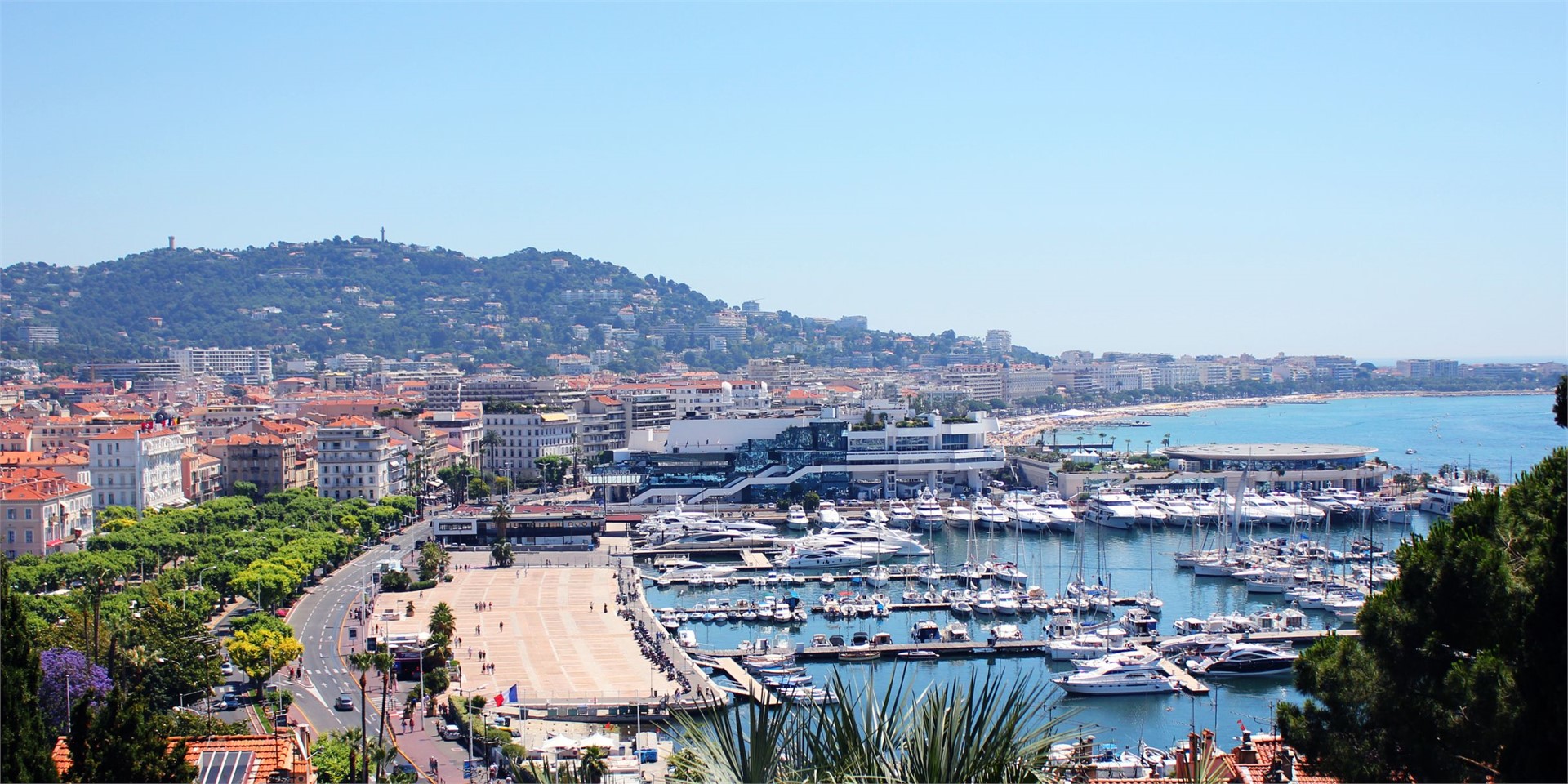 Buche Deine Reise zu den Internationalen Filmfestspielen von Cannes
